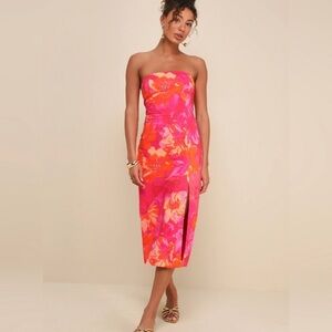NWT - Lulus Bold Tendencies Fuchsia Floral Strapless Cutout Midi Dress w/ Slit